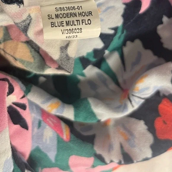 Old Navy Red and Green Strapless Sundress - Picture 8 of 10